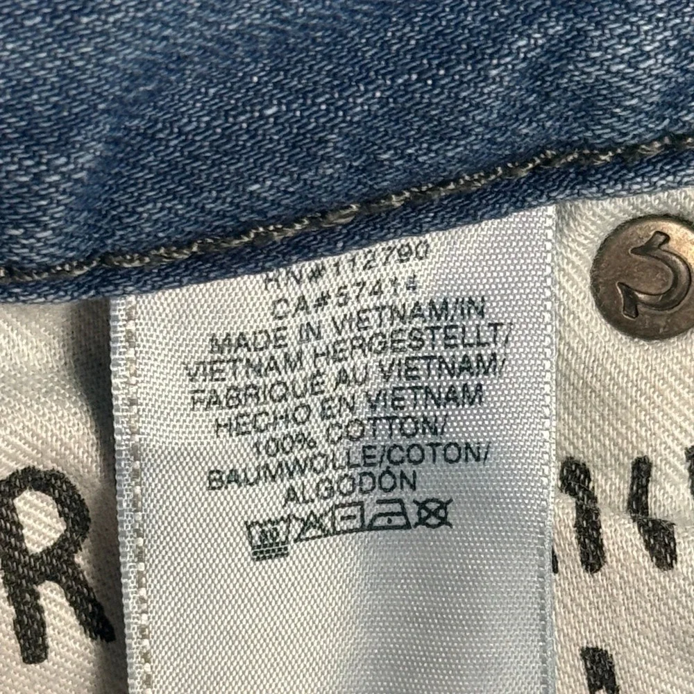 MEN TRUE RELIGION JEANS SIZE 31x33 GENO RELAXED SLIM GRAPHIC PATCHWORK